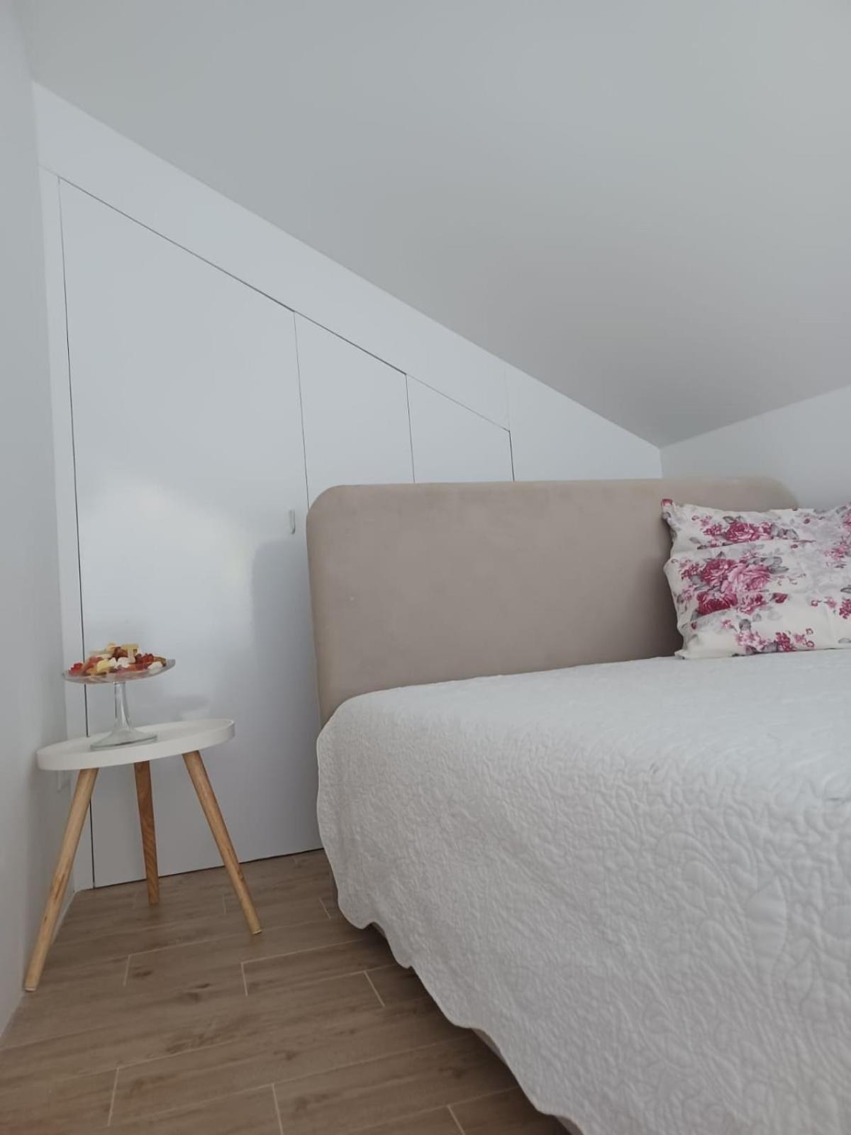 Zil - Studio Apartment City Center ซาเกร็บ ภายนอก รูปภาพ
